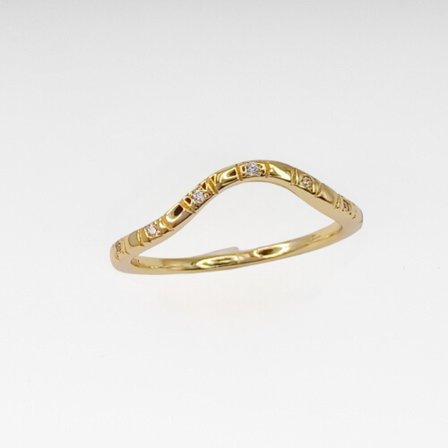 Anello Twisted